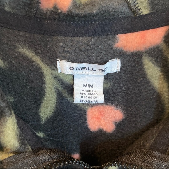 Oneill Hoodie Womens Medium Black Pink Floral Fleece Hooded Boho Beachy Pullover - Picture 4 of 7